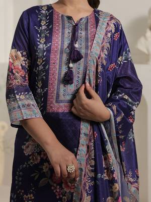 Motif Printed Notch Neck Chinon Mirror Work Straight Kurta & Palazzo With Dupatta 7
