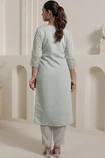 Women Floral Embroidered Beads and Stones Kurta with Trousers & Dupatta