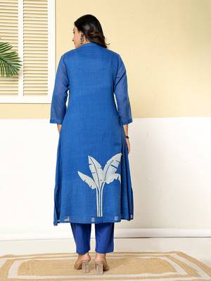 Women Printed Regular Pure Cotton Kurta with Trousers 5