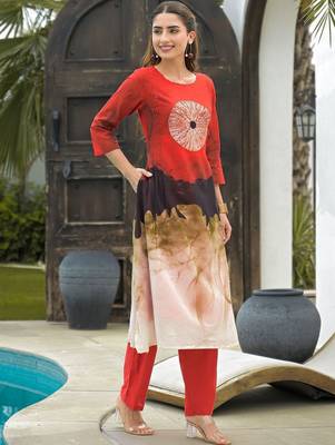Women Printed Regular Pure Cotton Kurta with Trousers 3