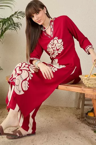 Geometric Printed V-Neck Straight Kurta & Palazzos