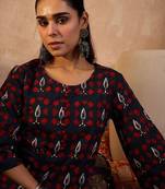 Women Ethnic Motifs Printed Pure Cotton Kurta with Trouser