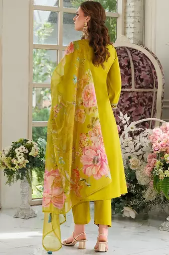 Women Ethnic Motifs Embroidered A-Line Kurta with Trousers & Dupatta