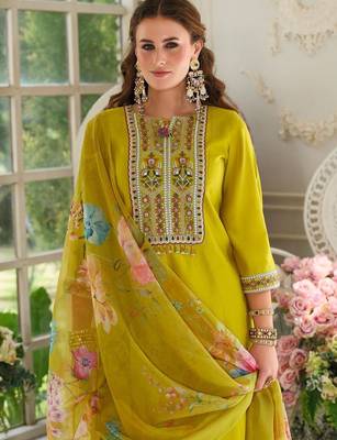 Women Ethnic Motifs Embroidered A-Line Kurta with Trousers & Dupatta 5