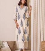 Women Paisley Printed Cotton Kurta with Palazzos