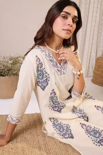 Women Paisley Printed Cotton Kurta with Palazzos