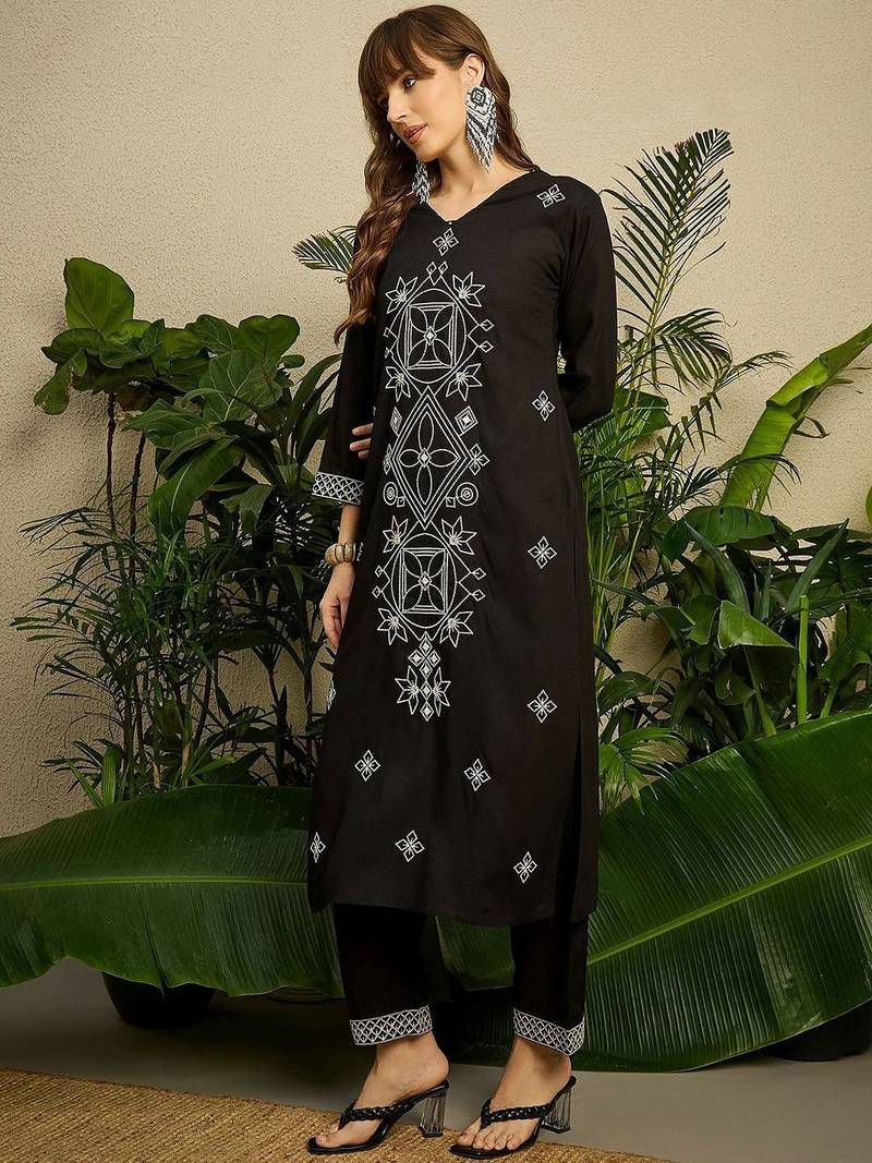 Women Embroidered Regular Black Thread Work Kurta with Trousers