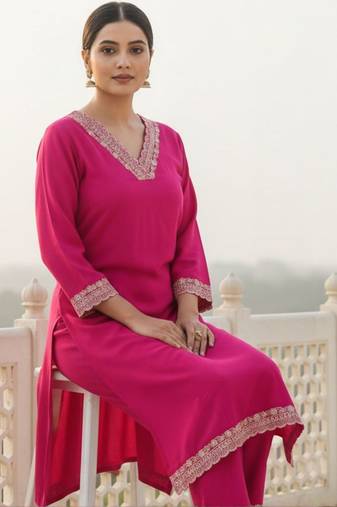 Women Ethnic Motifs Embroidered Regular Thread Work Kurta with Trousers