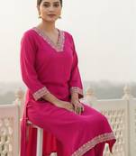 Women Ethnic Motifs Embroidered Regular Thread Work Kurta with Trousers