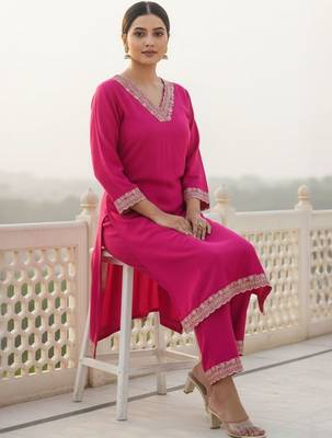 Women Ethnic Motifs Embroidered Regular Thread Work Kurta with Trousers 5