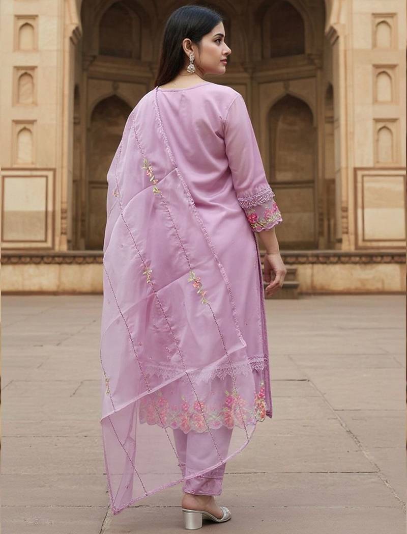 Women Floral Embroidered Regular Thread Work Kurta with Trousers & With Dupatta