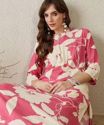 Women Peach Floral Printed Regular Kurta with Trousers 6