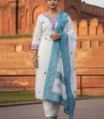 Women Embroidered Thread Work Pure Cotton Kurta with Trousers & With Dupatta