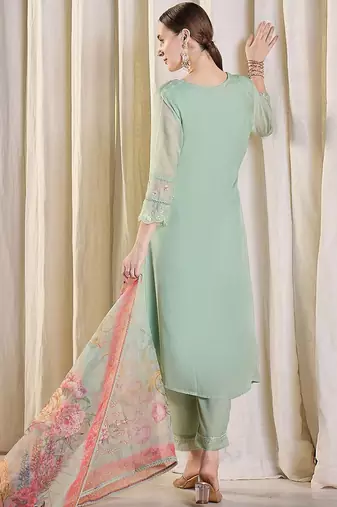 Women Floral Embroidered Kurta with Trousers & Dupatta