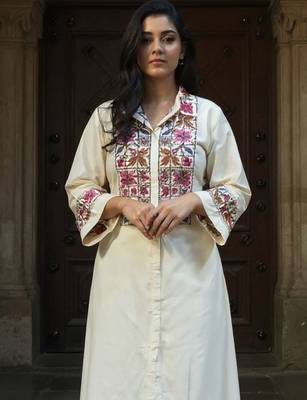 Women Floral Embroidered Regular Thread Work Kurta With Patiala 1