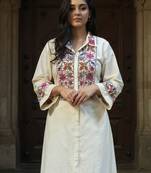 Women Floral Embroidered Regular Thread Work Kurta With Patiala