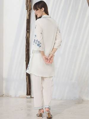 Floral Embroidered Thread Work Pure Cotton Kurta With Trousers 5