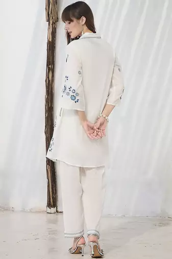 Floral Embroidered Thread Work Pure Cotton Kurta With Trousers