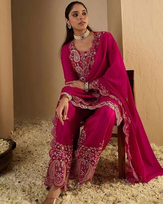 Women Paisley Printed Regular Sequinned Kurta with Palazzos & Dupatta 7