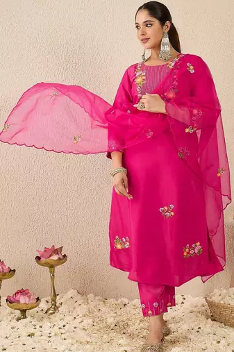 Women Floral Embroidered Regular Thread Work Kurta With Trousers & Dupatta