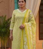 Women Printed Regular Pure Cotton Kurta & Trousers With Dupatta