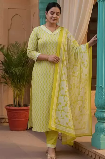 Women Printed Regular Pure Cotton Kurta & Trousers With Dupatta