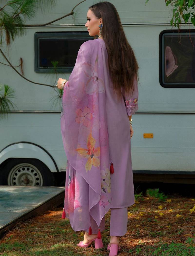 Floral Yoke Design V-Neck Thread Work Straight Kurta With Trousers & Dupatta
