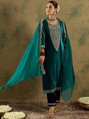 Floral Yoke Design Sequinned Velvet Straight Kurta With Trousers & Dupatta 4
