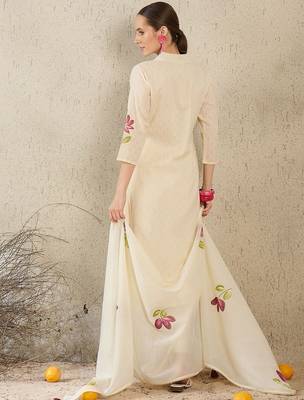 Women Floral Printed Pure Cotton Kurta with Trouser& With Dupatta 4