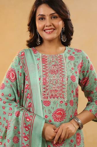 Floral Printed Mirror Work Straight Kurta With Trousers & Dupatta