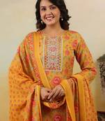 Floral Embroidered Regular Kurta With Trousers & Dupatta