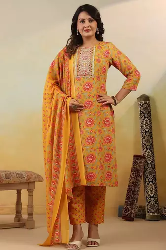 Floral Embroidered Regular Kurta With Trousers & Dupatta