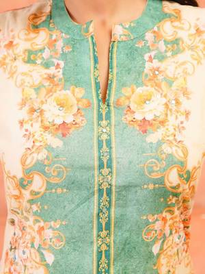Women Floral Printed Kurta with Palazzos 2