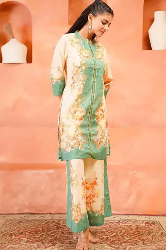 Women Floral Printed Kurta with Palazzos