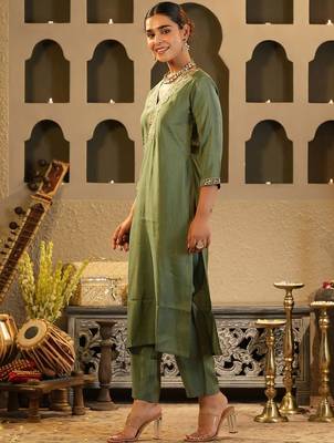 Women Woven Design Embroidered Kurta with Trousers 4
