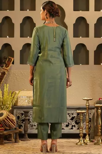 Women Woven Design Embroidered Kurta with Trousers