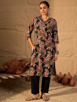 Women Floral Embroidered Pure Cotton Kurta with Trouser & Dupatta 7
