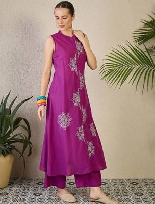 Adults-Women Woven Design Embroidered Cotton A-Line Kurta with Palazzos 4
