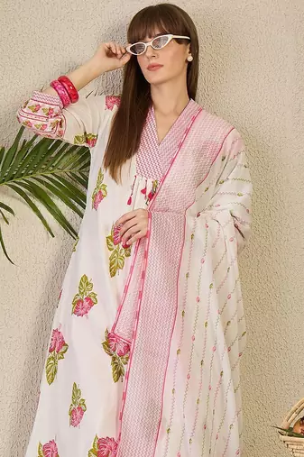 Floral Printed Pure Cotton Kurta with Trousers & Dupatta