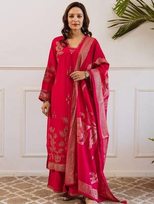 Women Floral Embroidered Kurta with Sharara & Dupatta 2