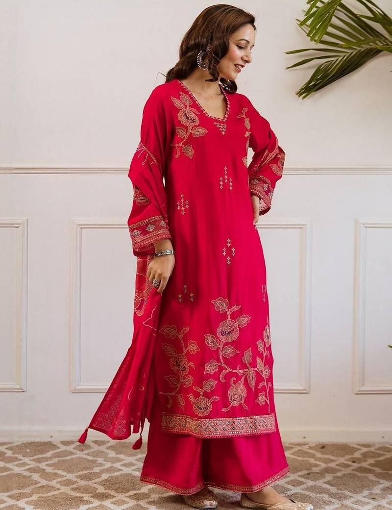 Women Floral Embroidered Kurta with Sharara & Dupatta