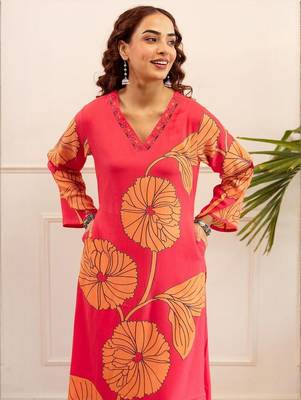 Women Floral Printed A-Line Kurta with Palazzos 6