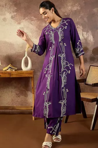 Women Printed Regular Beads and Stones Kurta with Palazzos