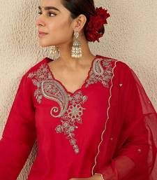 Paisley Embroidered Sequinned Liva Straight Kurta With Trousers & Dupatta