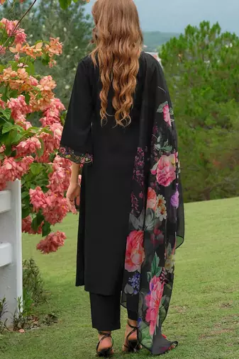 Floral Embroidered V-Neck Liva A-Line Kurta With Trousers & Dupatta