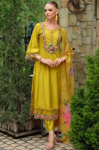 Women Floral Embroidered Beads and Stones Liva Kurta with Trousers & With Dupatta