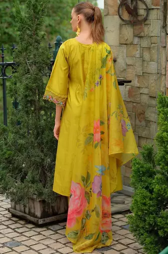 Women Floral Embroidered Beads and Stones Liva Kurta with Trousers & With Dupatta
