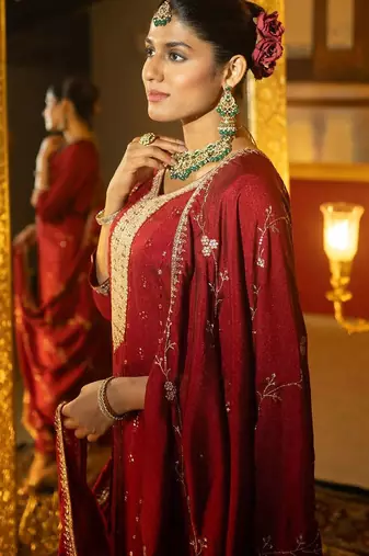 Women Floral Embroidered Sequinned Straight Kurta With Trousers & Dupatta
