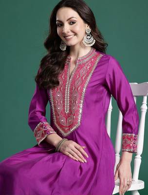 Embroidered Notch Neck A-Line Kurta With Trousers 2