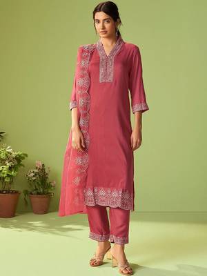 Women Ethnic Motifs Embroidered Kurta with Trousers & Dupatta 2